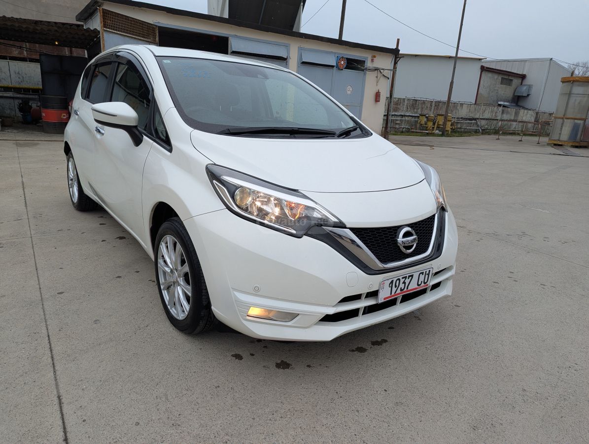 Nissan Note - фото 1