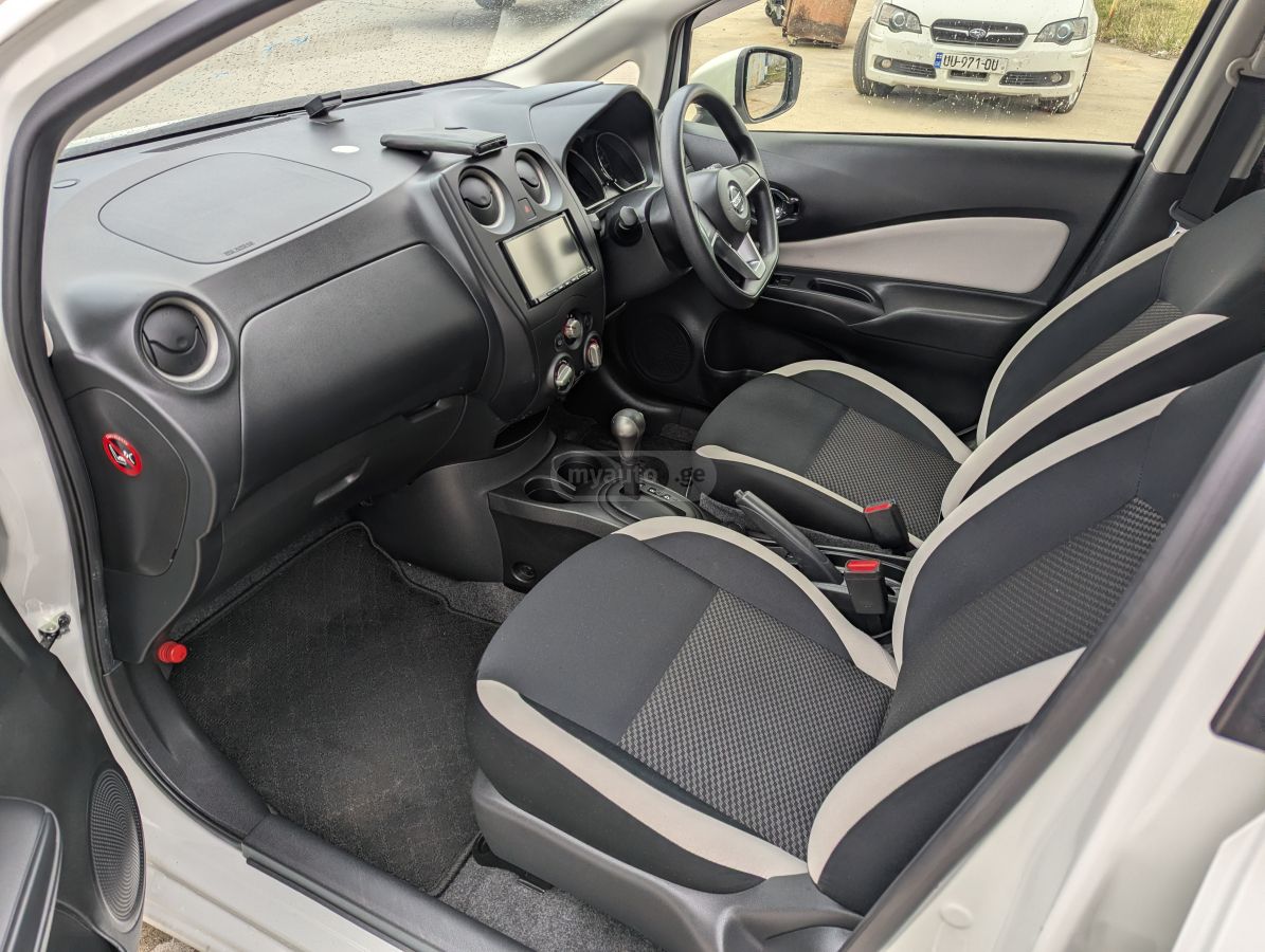 Nissan Note - фото 9