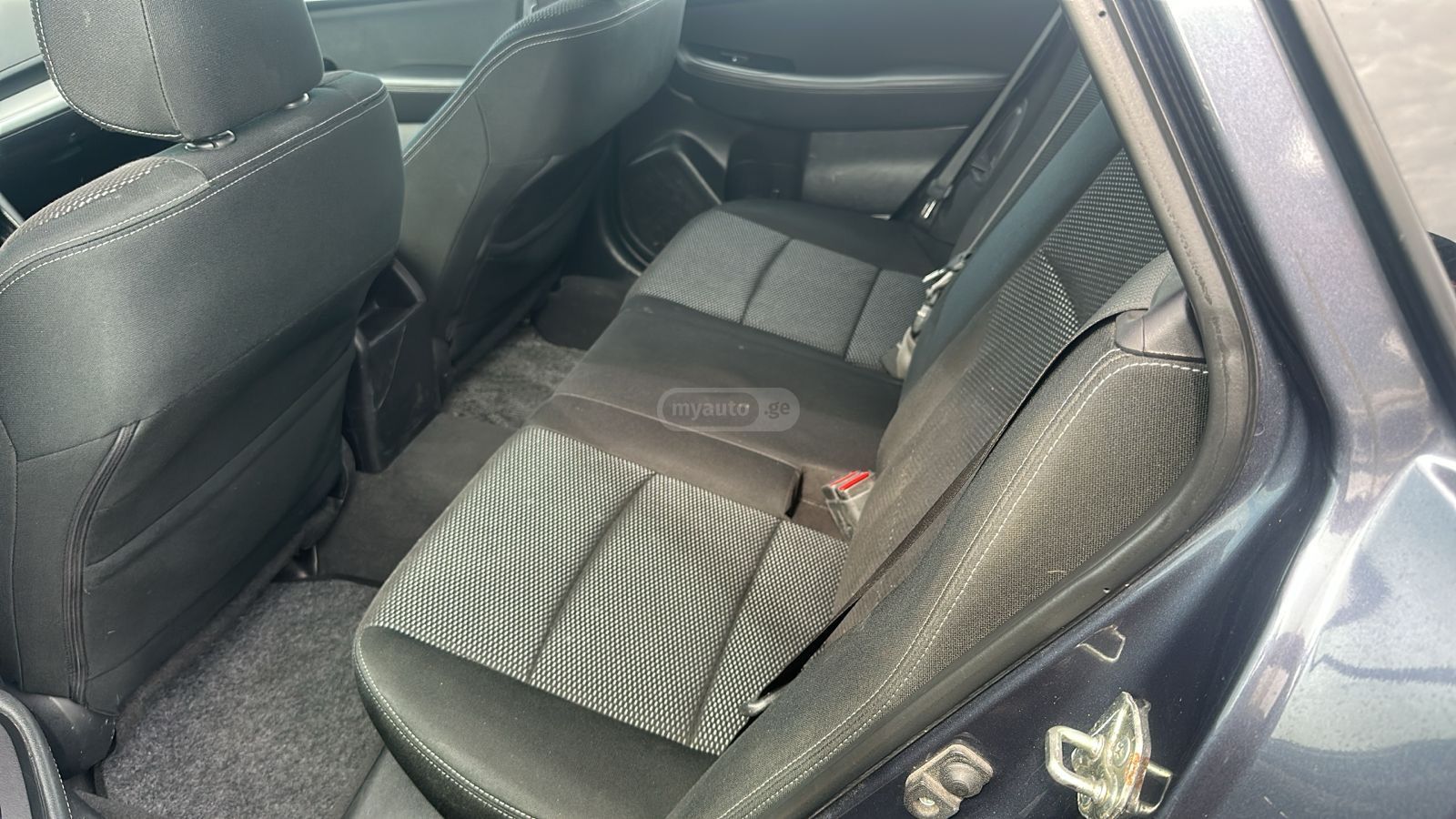 Subaru Outback - фото 10