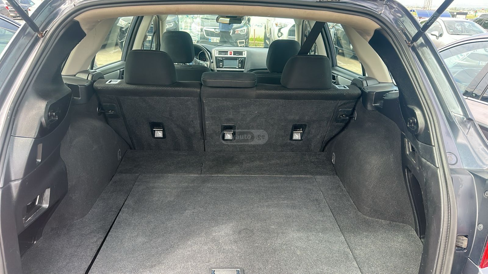Subaru Outback - фото 11