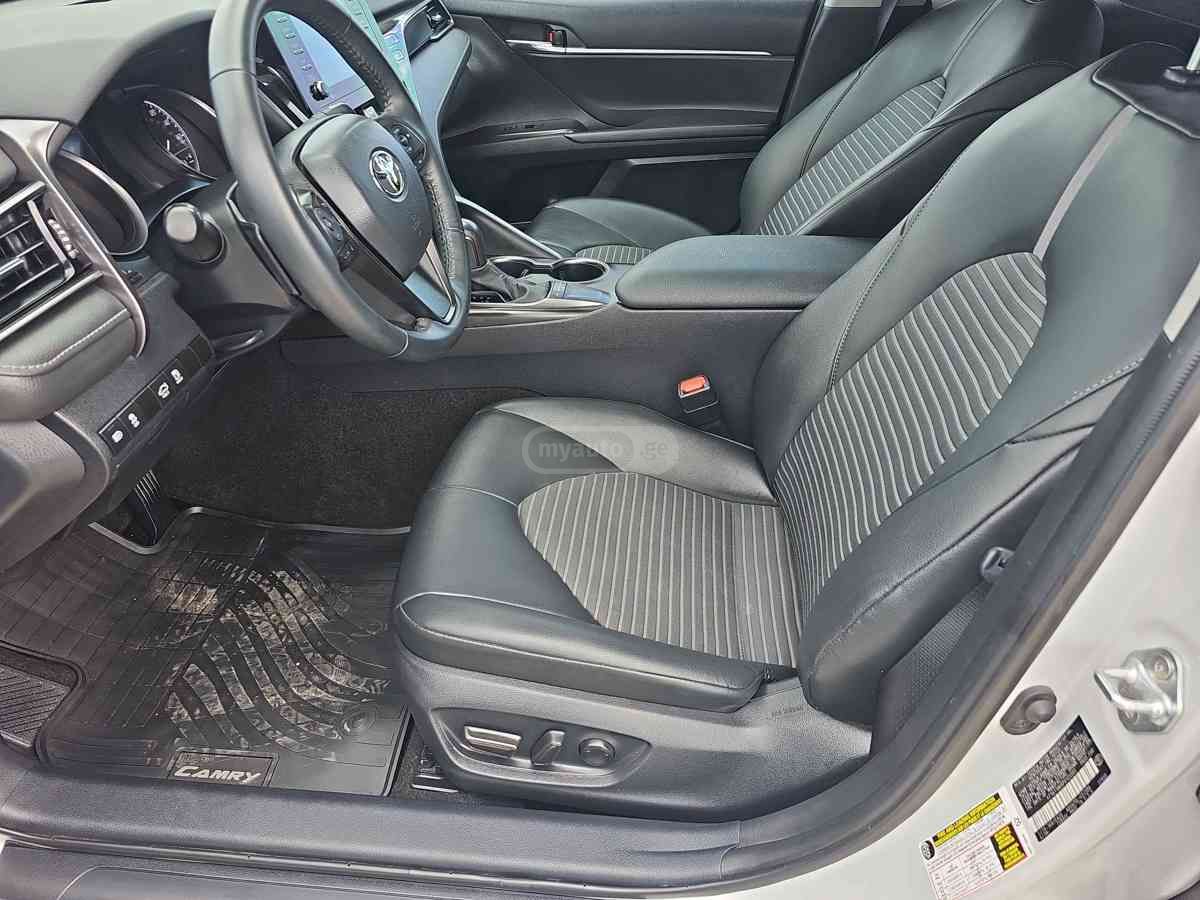 Toyota Toyota Camry — миниатюра 10