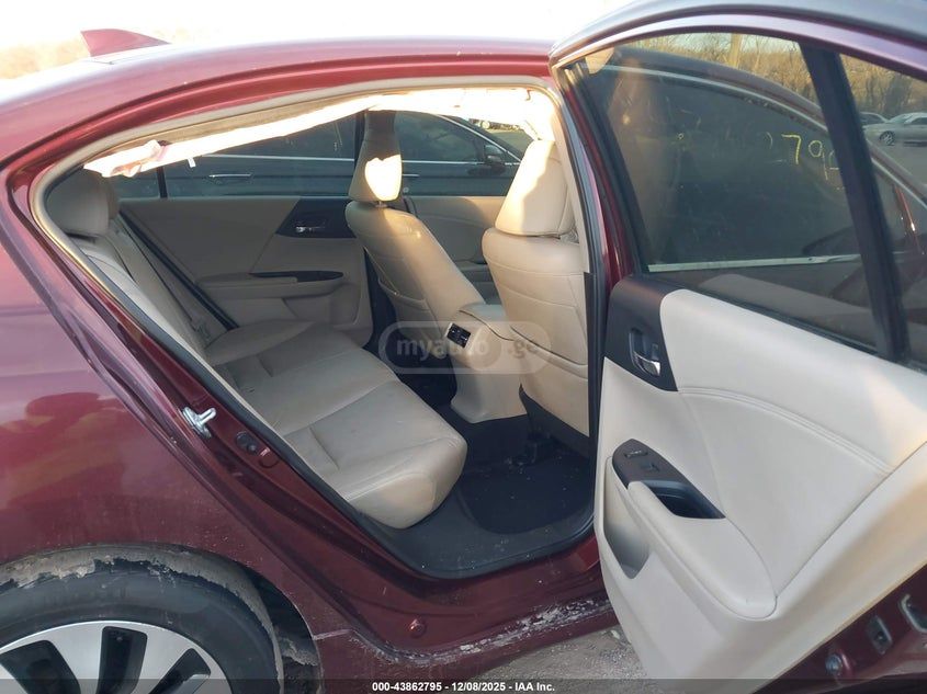 Honda Accord - фото 14