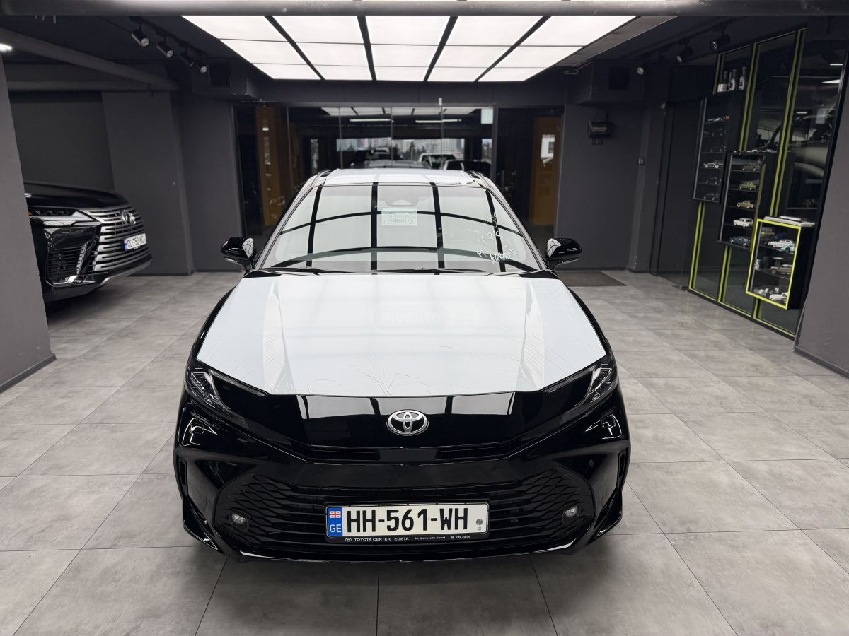 Toyota Camry - фото 12