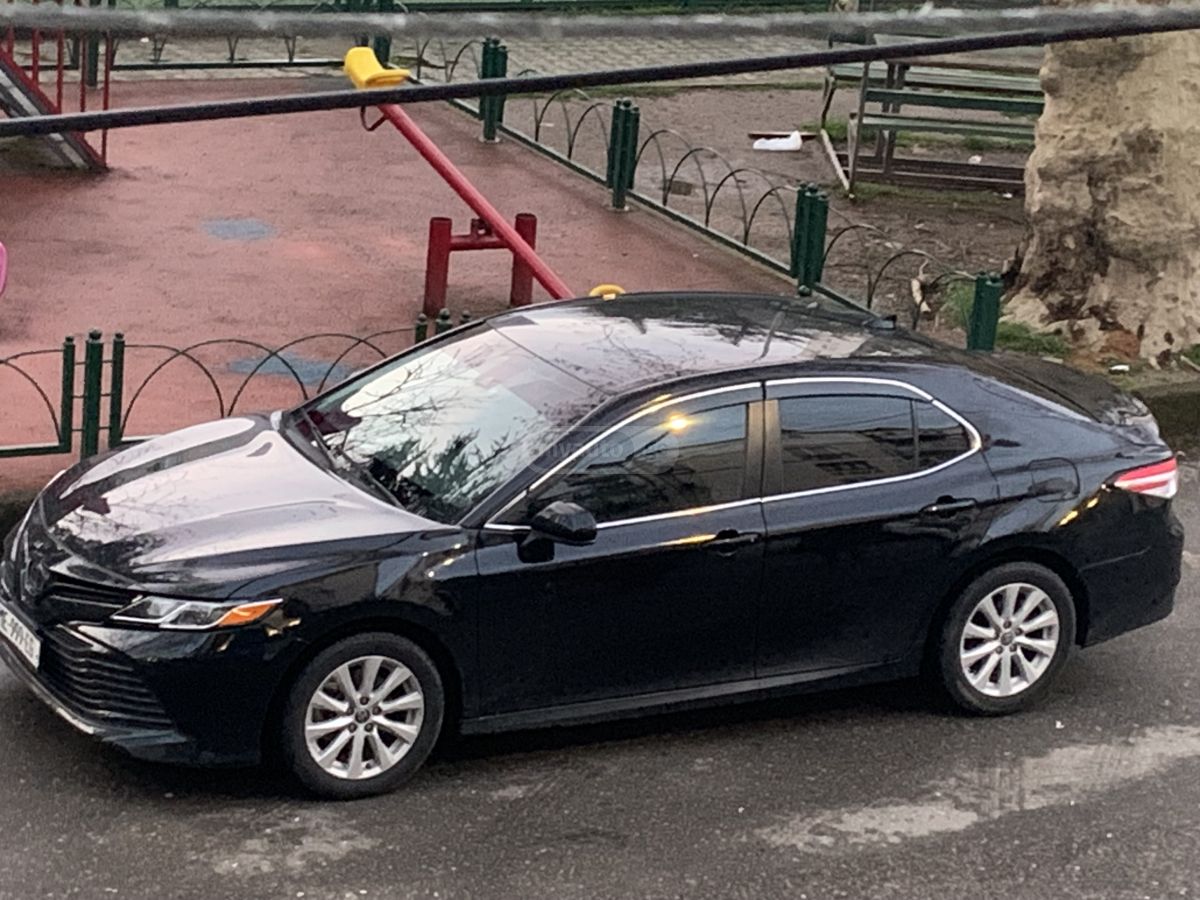 Toyota Camry - фото 5