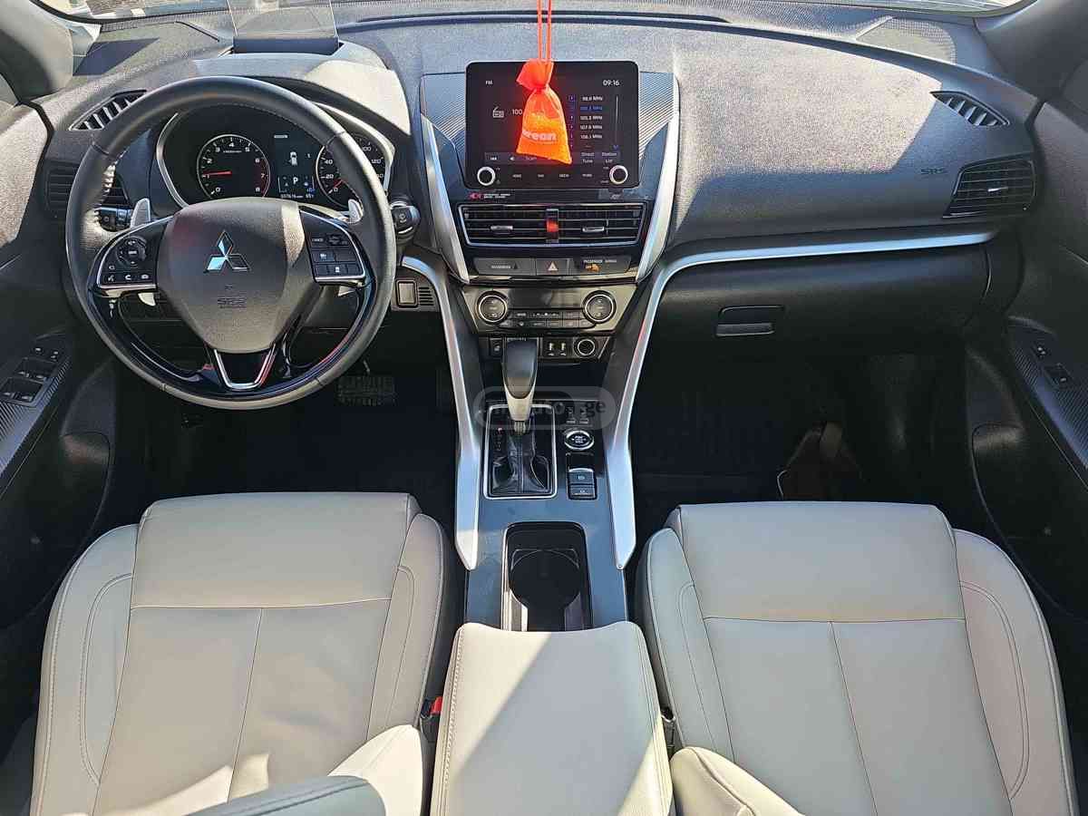 Mitsubishi Eclipse 2021 — миниатюра 12