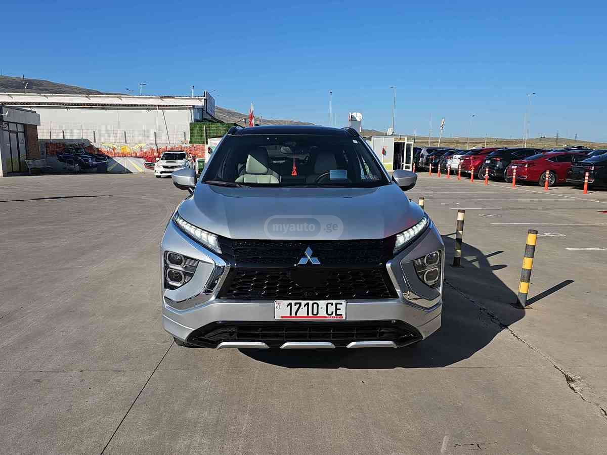 Mitsubishi Eclipse 2021 — миниатюра 6