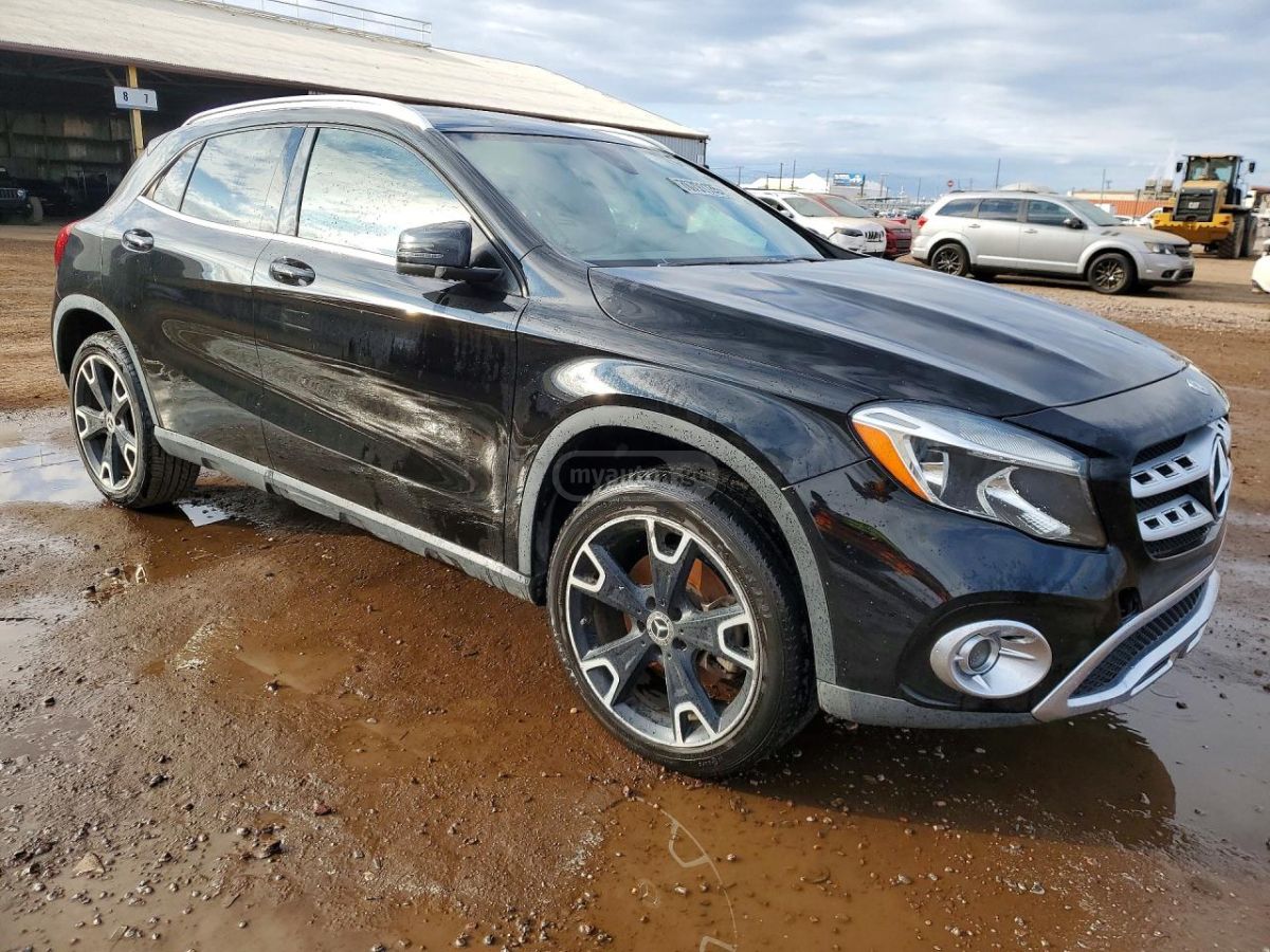 Mercedes-Benz GLA 250 - фото 4