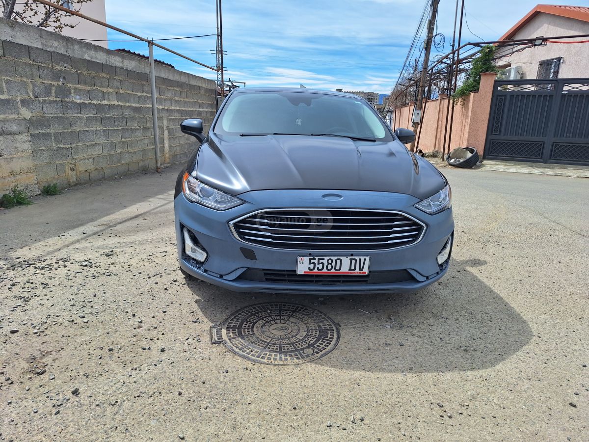 Ford Fusion - фото 11