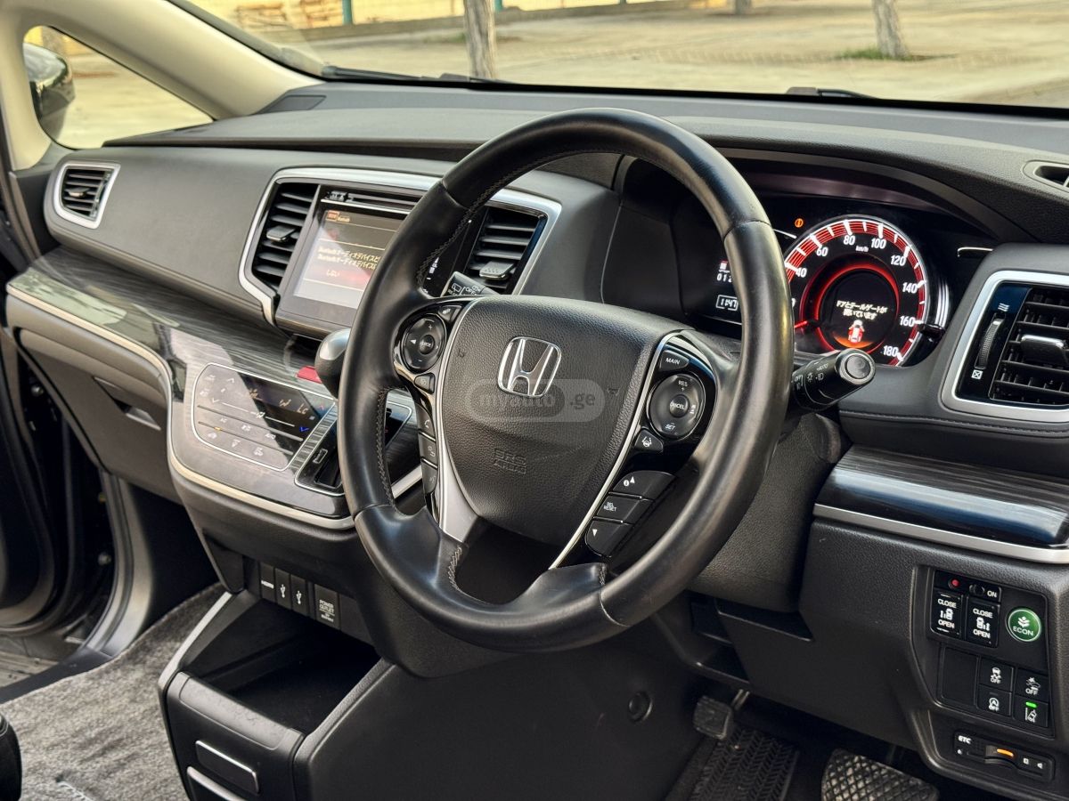 Honda Odyssey - фото 8