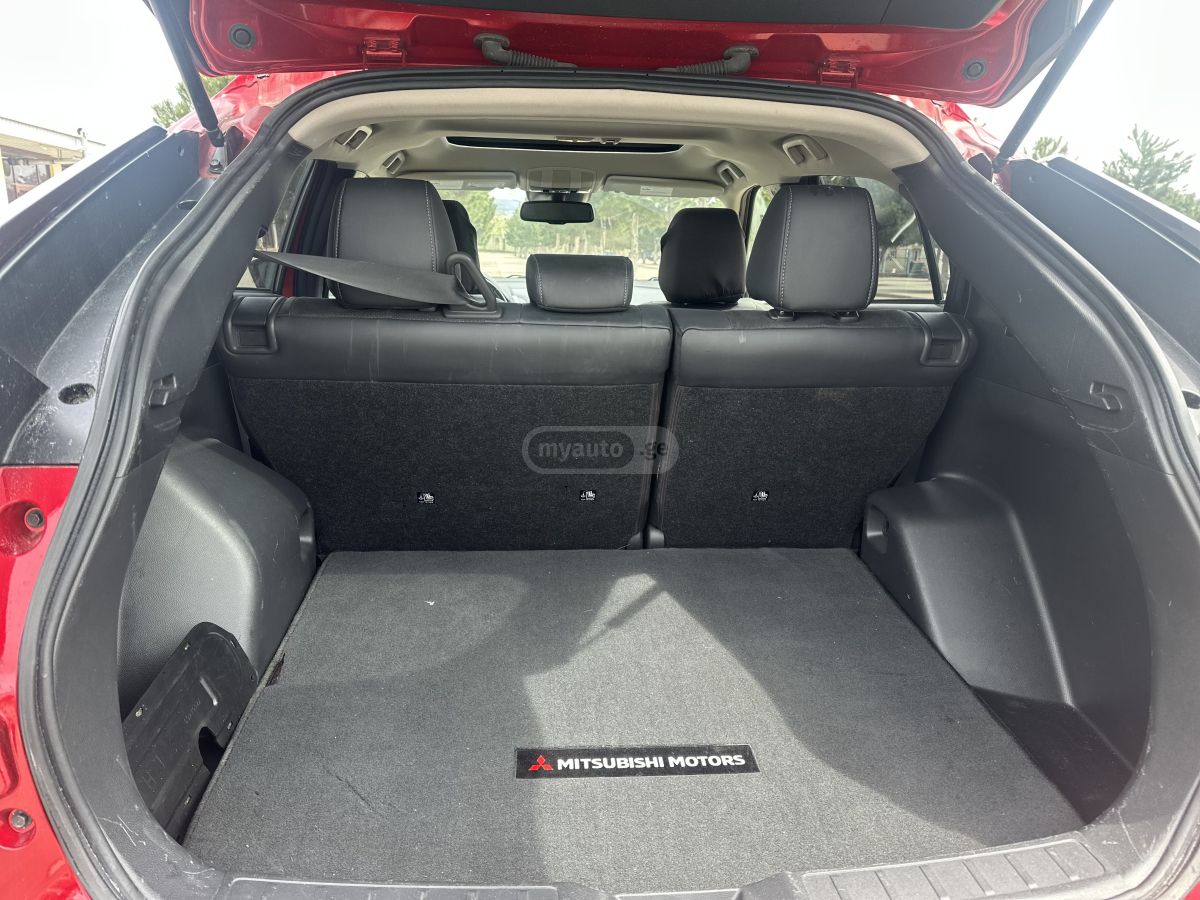 Mitsubishi Eclipse Cross - фото 14