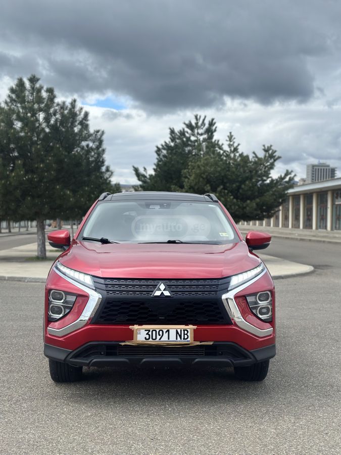 Mitsubishi Eclipse Cross - фото 3
