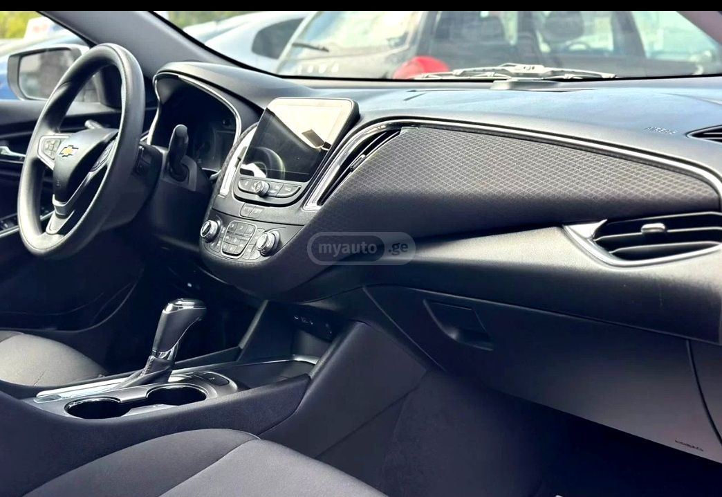 Chevrolet Malibu - фото 13