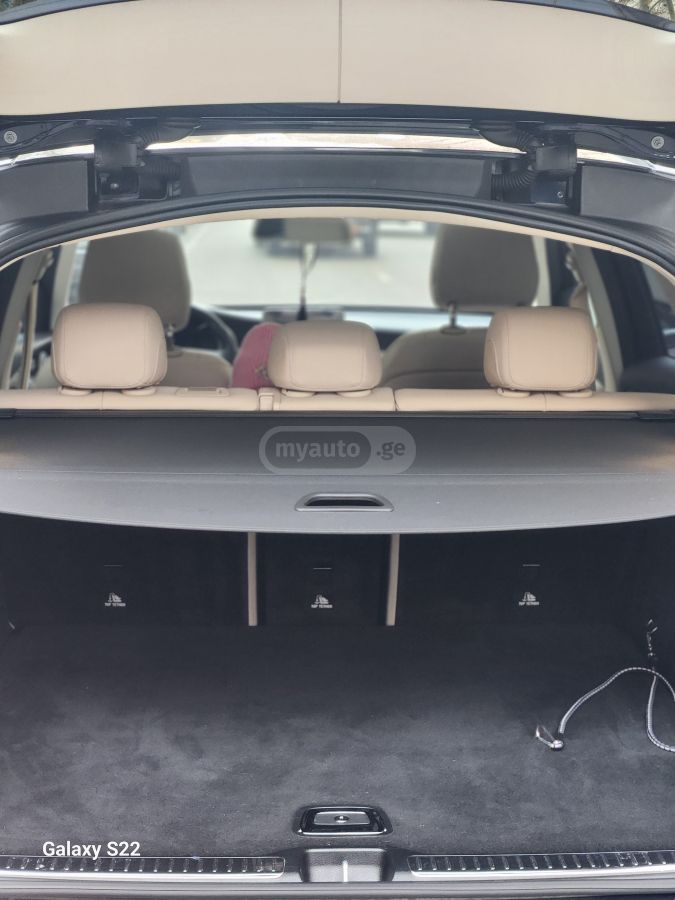 Mercedes-Benz GLC 300 - фото 8