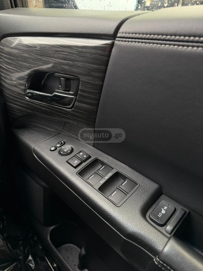 Honda Odyssey - фото 13