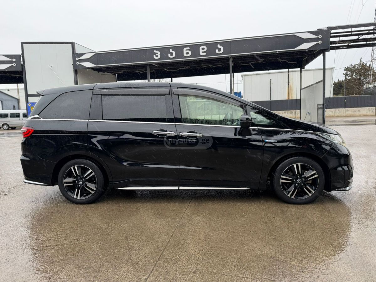 Honda Odyssey - фото 8