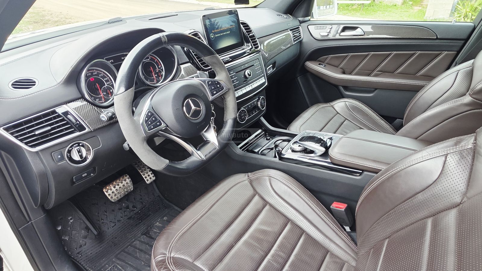 Mercedes-Benz GLE 63 AMG - фото 14