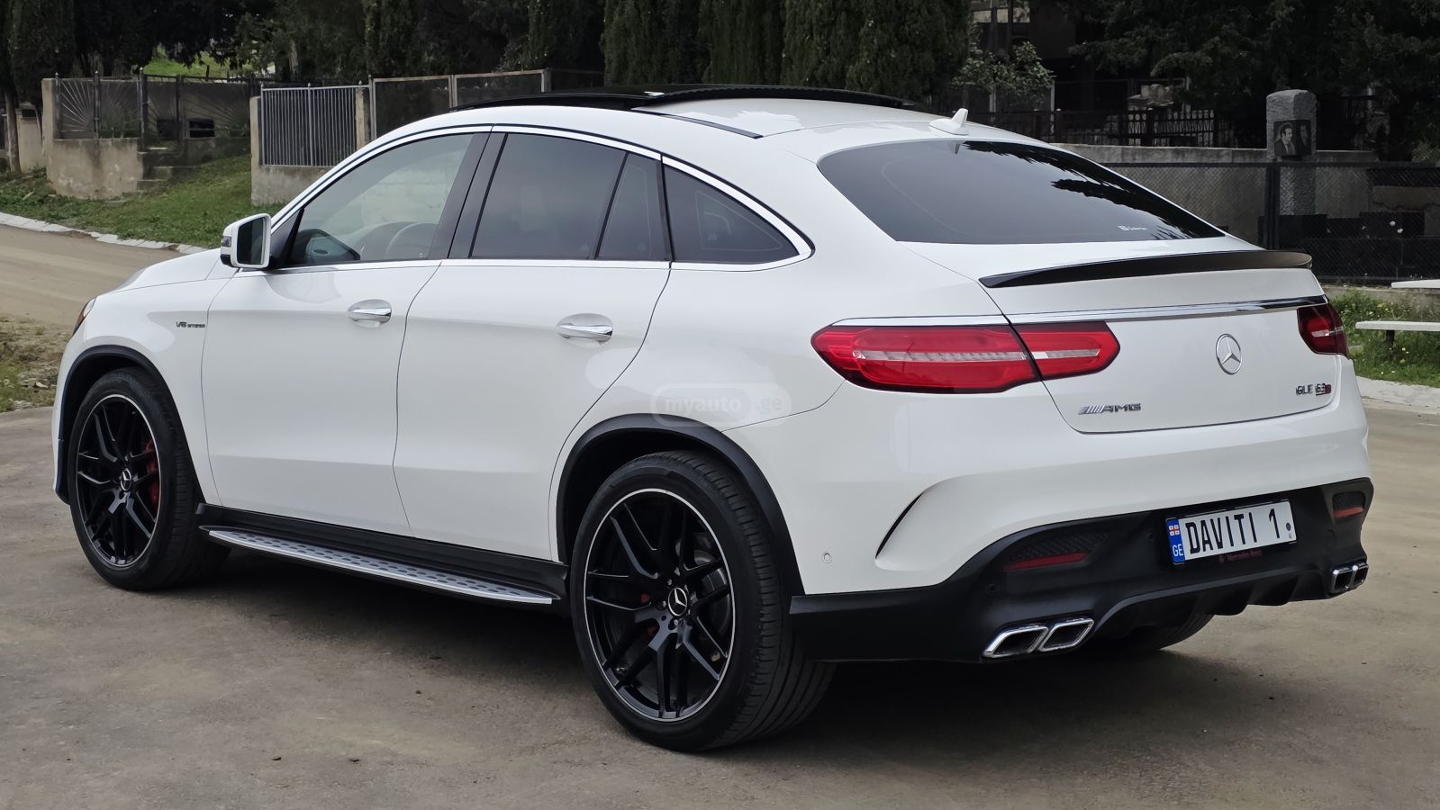 Mercedes-Benz GLE 63 AMG - фото 5