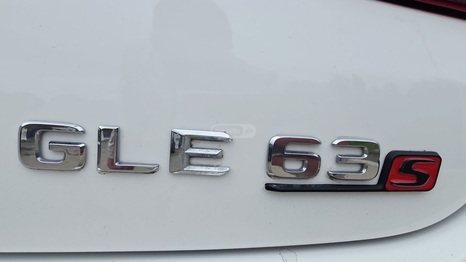 Mercedes-Benz GLE 63 AMG - фото 9