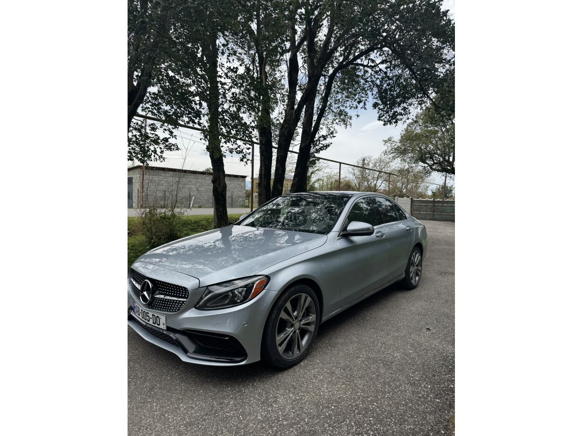 Mercedes-Benz C 300 - фото 3