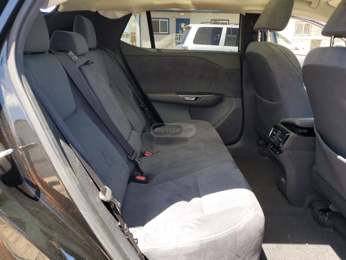 Lexus RZ 450e Premium 4dr All-Wheel Drive Au 2023 — миниатюра 13