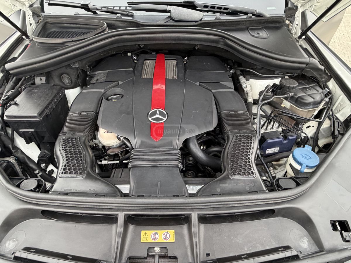 Mercedes-Benz GLE 43 AMG - фото 7