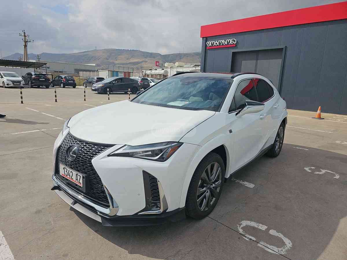 Lexus UX 250 h 2023 — миниатюра 1