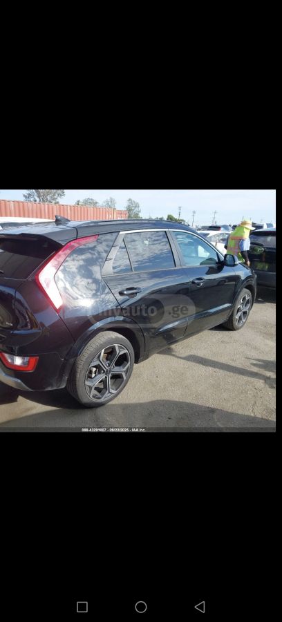 Kia Touring — миниатюра 4