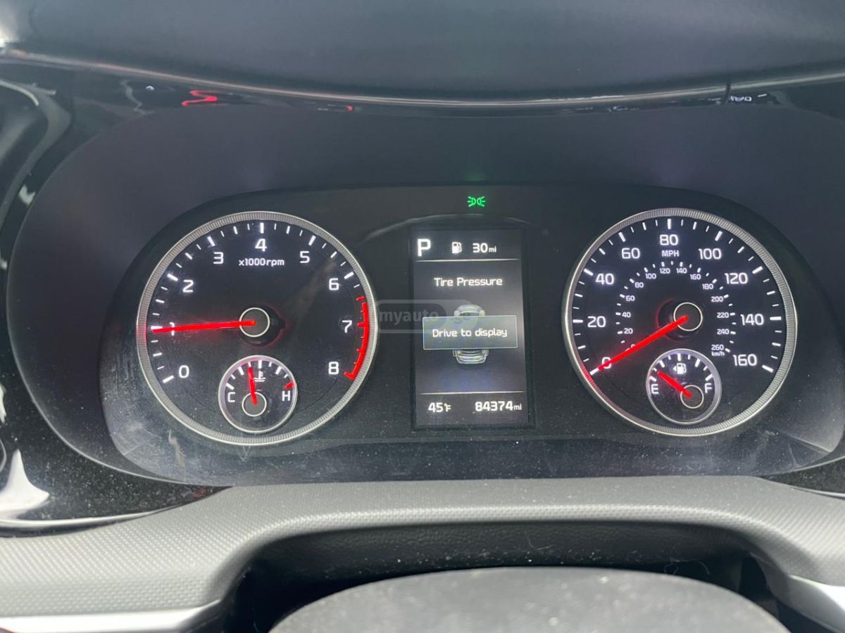 Kia K5 - фото 11