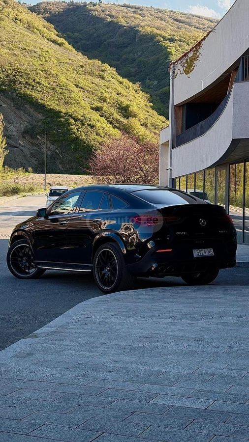 Mercedes-Benz GLE 53 - фото 11