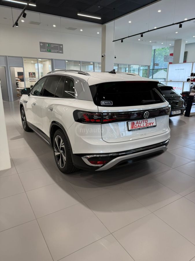 Volkswagen ID 6 PRO 2024 — миниатюра 3