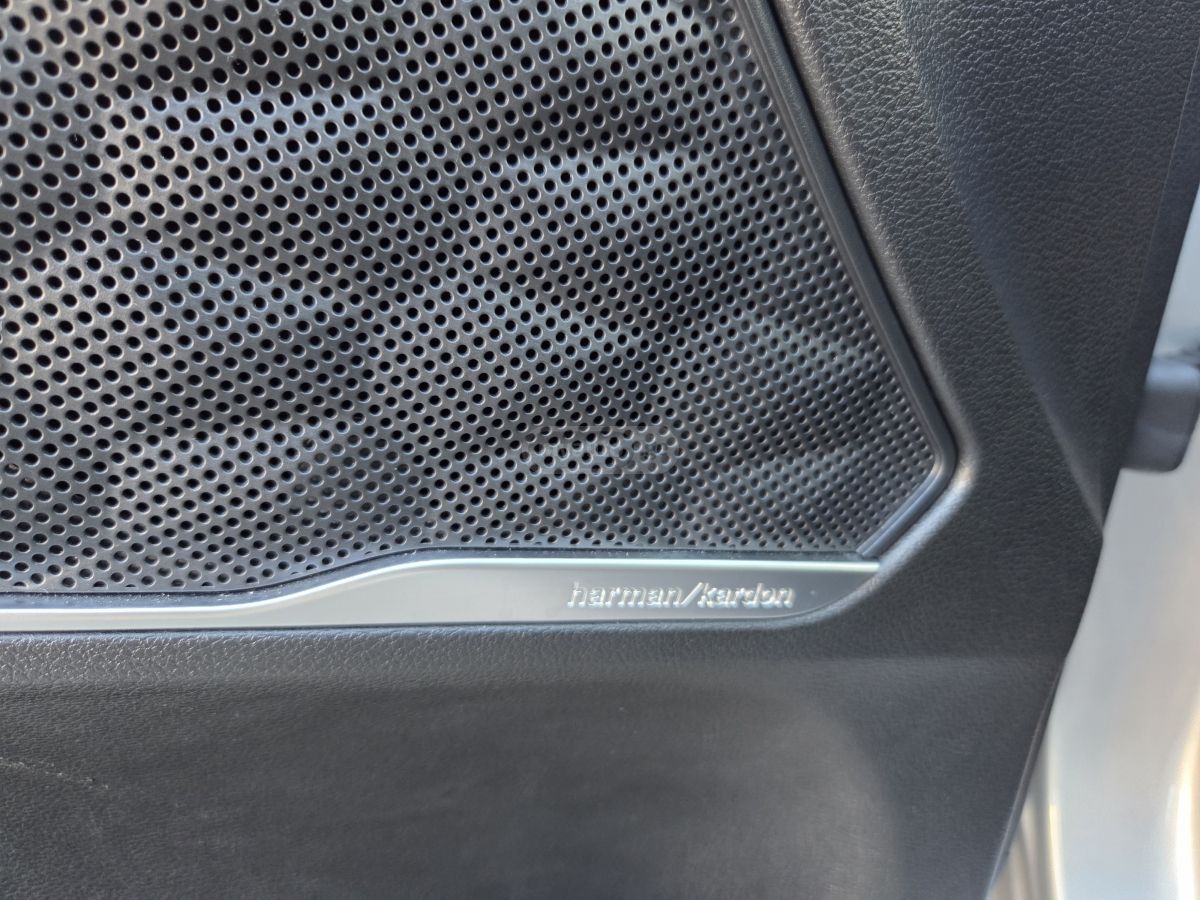 Hyundai Limited 4dr All-Wheel Drive Au — миниатюра 14