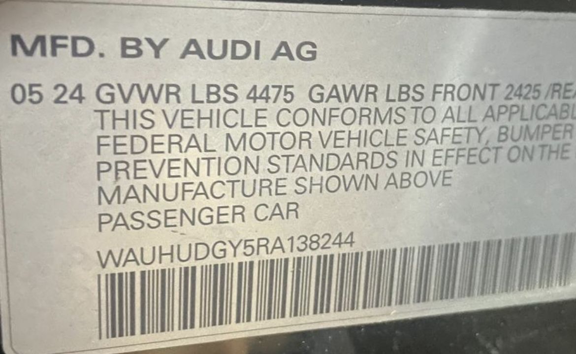 Audi 40 Premium 4dr All Wheel Drive — миниатюра 12