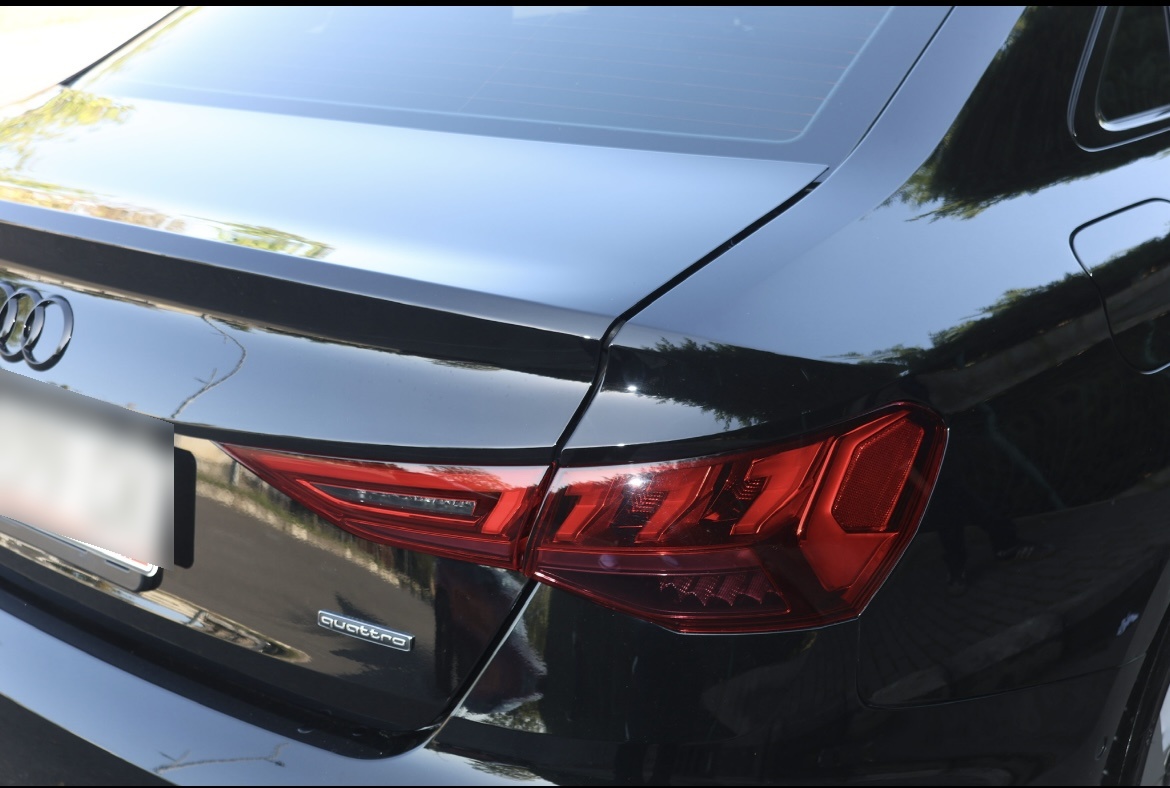 Audi 40 Premium 4dr All Wheel Drive — миниатюра 4