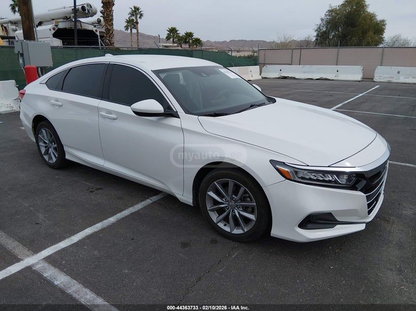 Honda Accord - фото 1