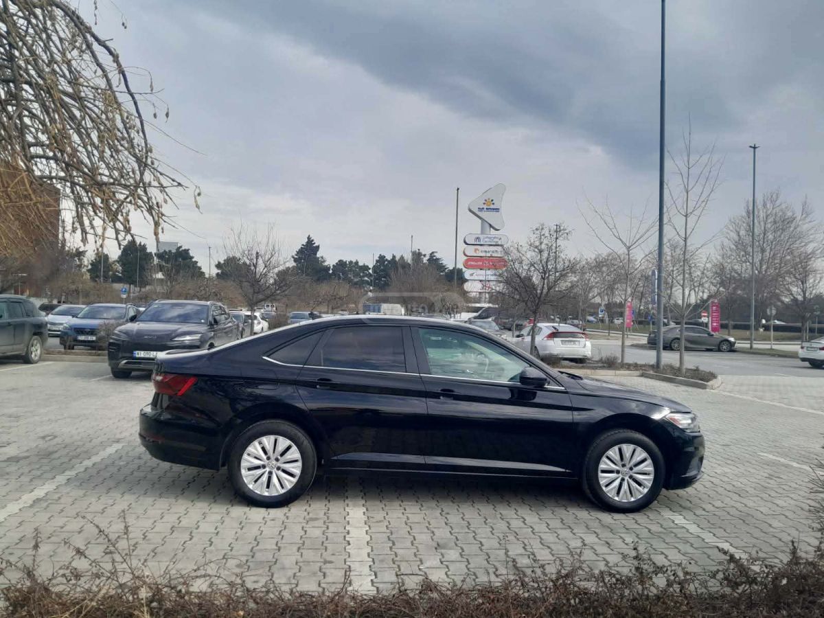 Volkswagen Jetta - фото 15