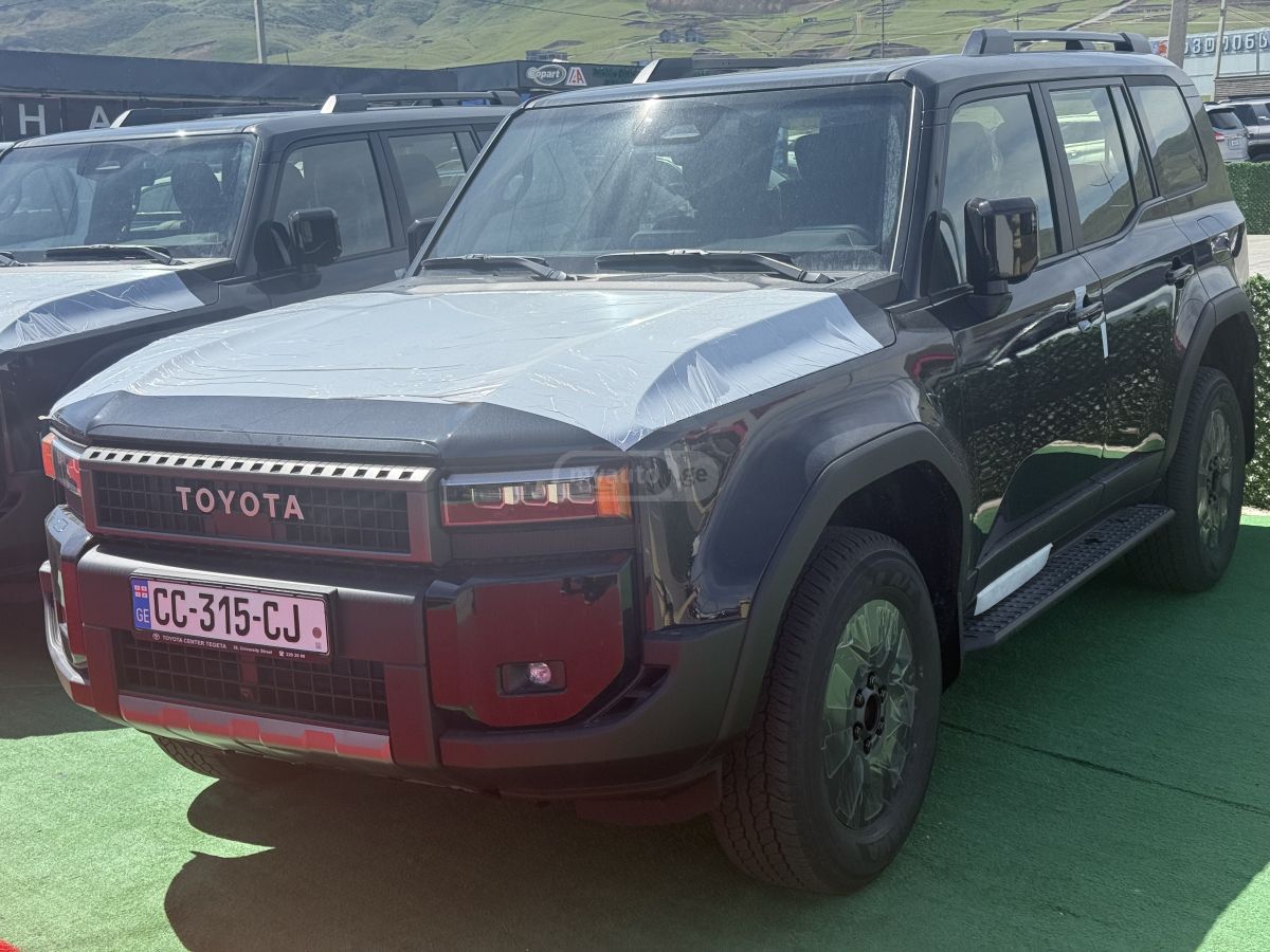 Toyota Land Cruiser Prado - фото 2