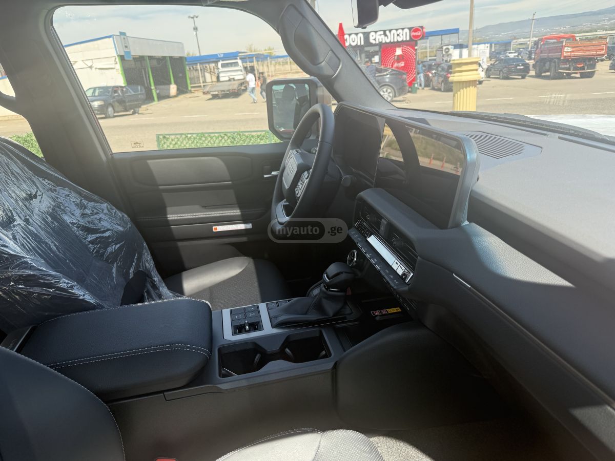 Toyota Land Cruiser Prado - фото 4