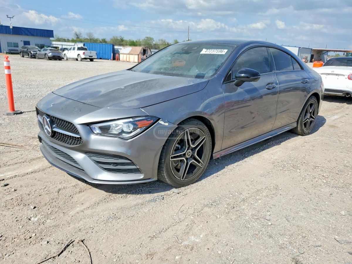 Mercedes-Benz CLA 250 - фото 1
