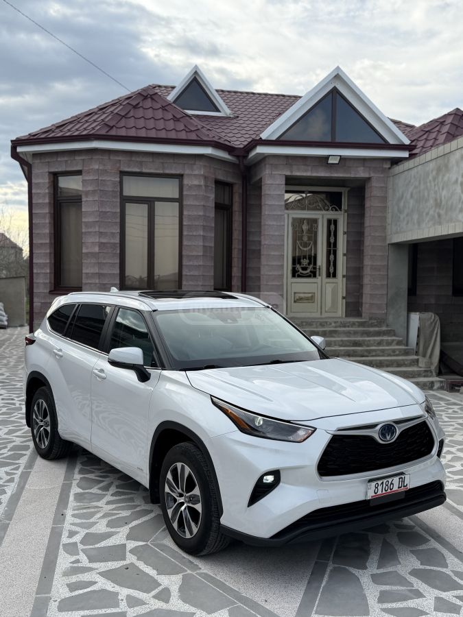 Toyota Highlander 2024 — миниатюра 1