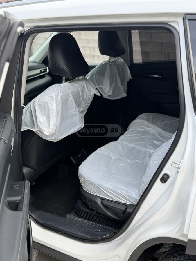 Toyota Highlander 2024 — миниатюра 10