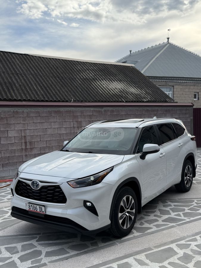 Toyota Highlander 2024 — миниатюра 2