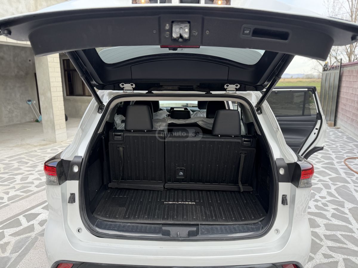 Toyota Highlander 2024 — миниатюра 7