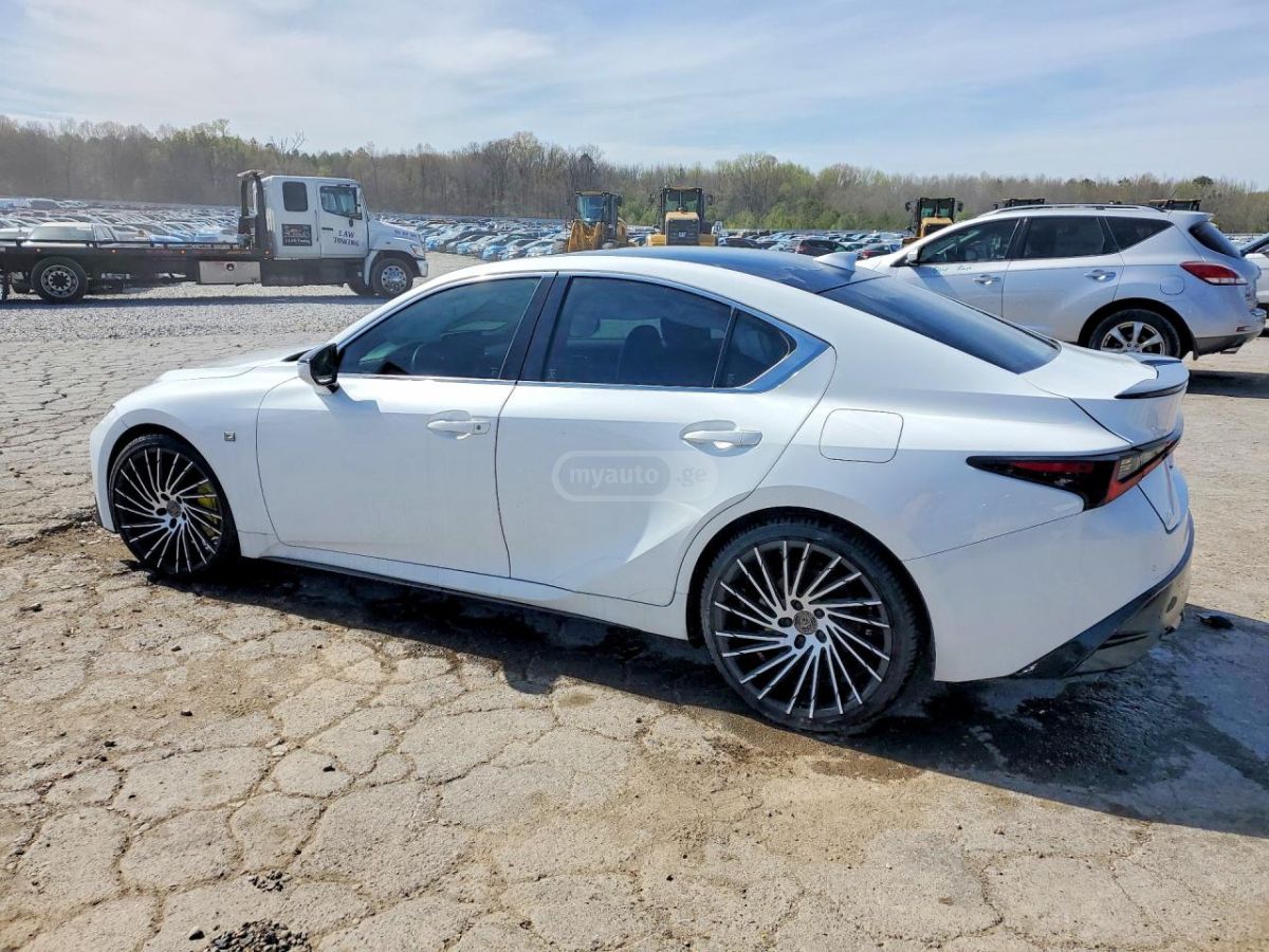 Lexus F SPORT Design 4dr Rear-Wheel — миниатюра 3