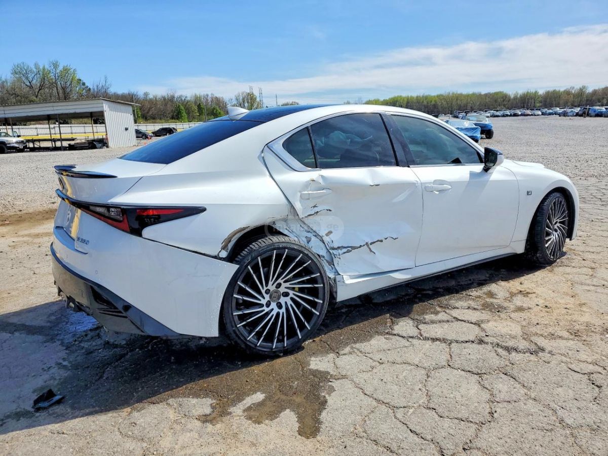 Lexus F SPORT Design 4dr Rear-Wheel — миниатюра 4