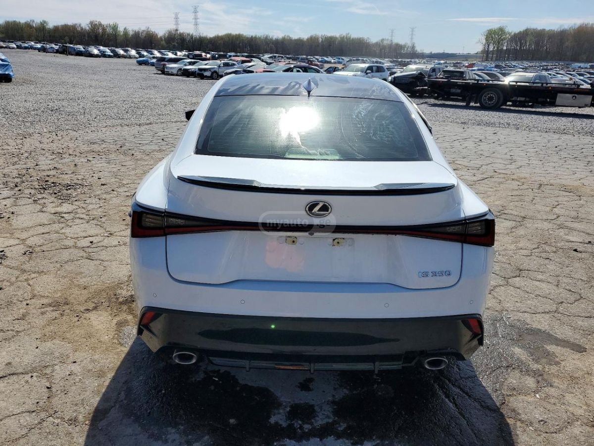 Lexus F SPORT Design 4dr Rear-Wheel — миниатюра 6