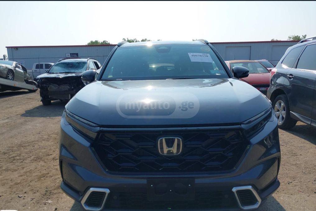Honda CR-V - фото 1