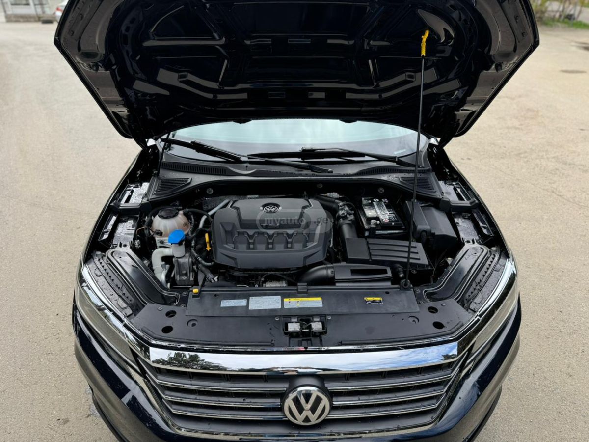 Volkswagen Passat - фото 13