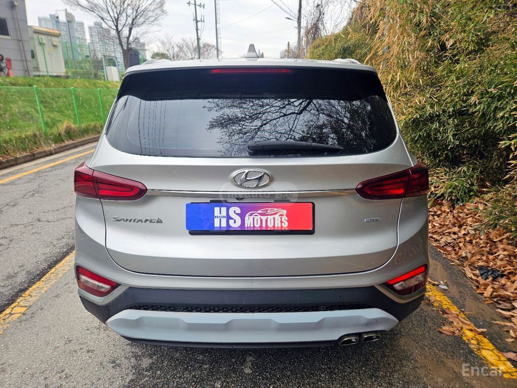 Hyundai Santa Fe - фото 3