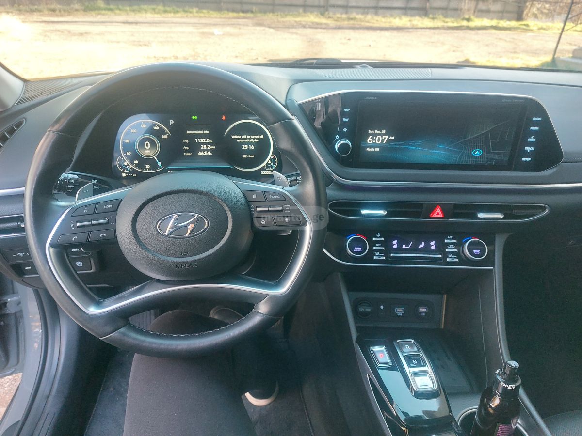 Hyundai Sonata - фото 12