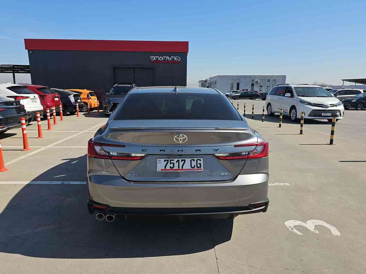 Toyota Toyota Camry — миниатюра 5